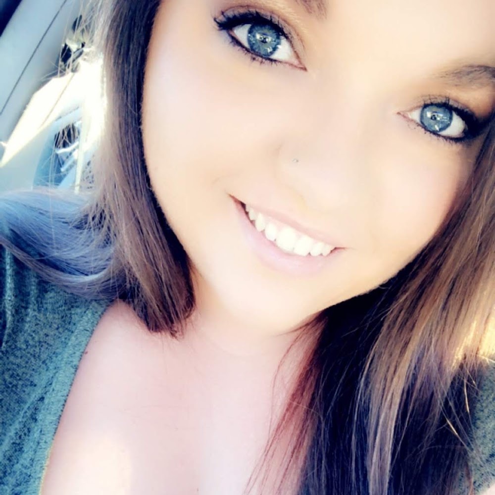 Meet your Posher, Brandi